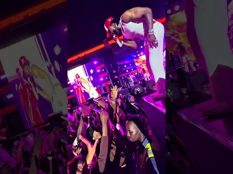 Performing #OLOLUFEMI In #Rwanda #diamondplatnumz #Wasafi #shorts #trending #Viral #kigali #wcb #tz