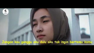 mahkota jangan ganggu dulu lirik 