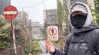 Inside A City That's Been Abandoned for 20 years...