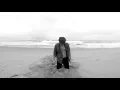 Download Lagu Ben Cristovao - POSLEDNÍ / prod. by The Glowsticks (Official Music Video)