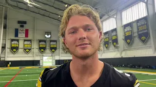 Quarterback Hank Brown gaining confidence in himself Iowa s offense