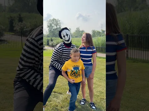 Never Tug Of War With A Mime