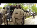 Lagu SWAT Team Plays Rainbow 6 Siege in Real Life