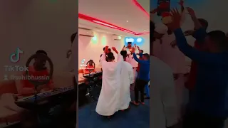 من ما اتفارقنا قريب للحول انا ما ختيت مكانك زول  صهيب حسين                      حفلة القصيم السعودية دندنها