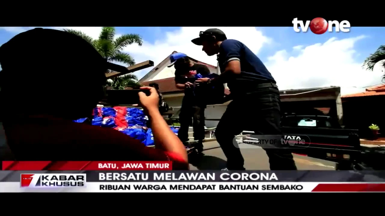 Polda Jatim akan berlakukan isolasi terbatas di kawasan Jalan Gresik PPI dan Jalan Demak Surabaya, s. 