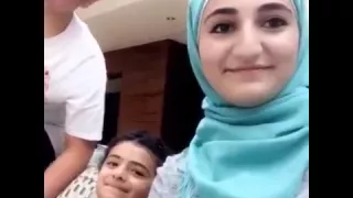 بدر المقبل يغني مع النجمة ديمة بشار 