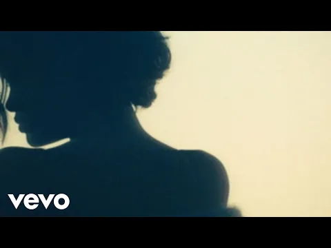فيديو Rihanna - Diamonds