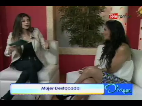 Mujer Destacada Jazmín Cantante