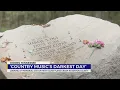 Looking at memorial site of Patsy Cline plane crash in Benton County