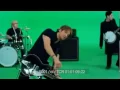 Keith Urban- Kiss a Girl Music Video (green screen)