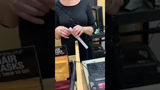 No help from the lady at a SmartStyle salon Bleach Haircut Color service Brassy yellow buster