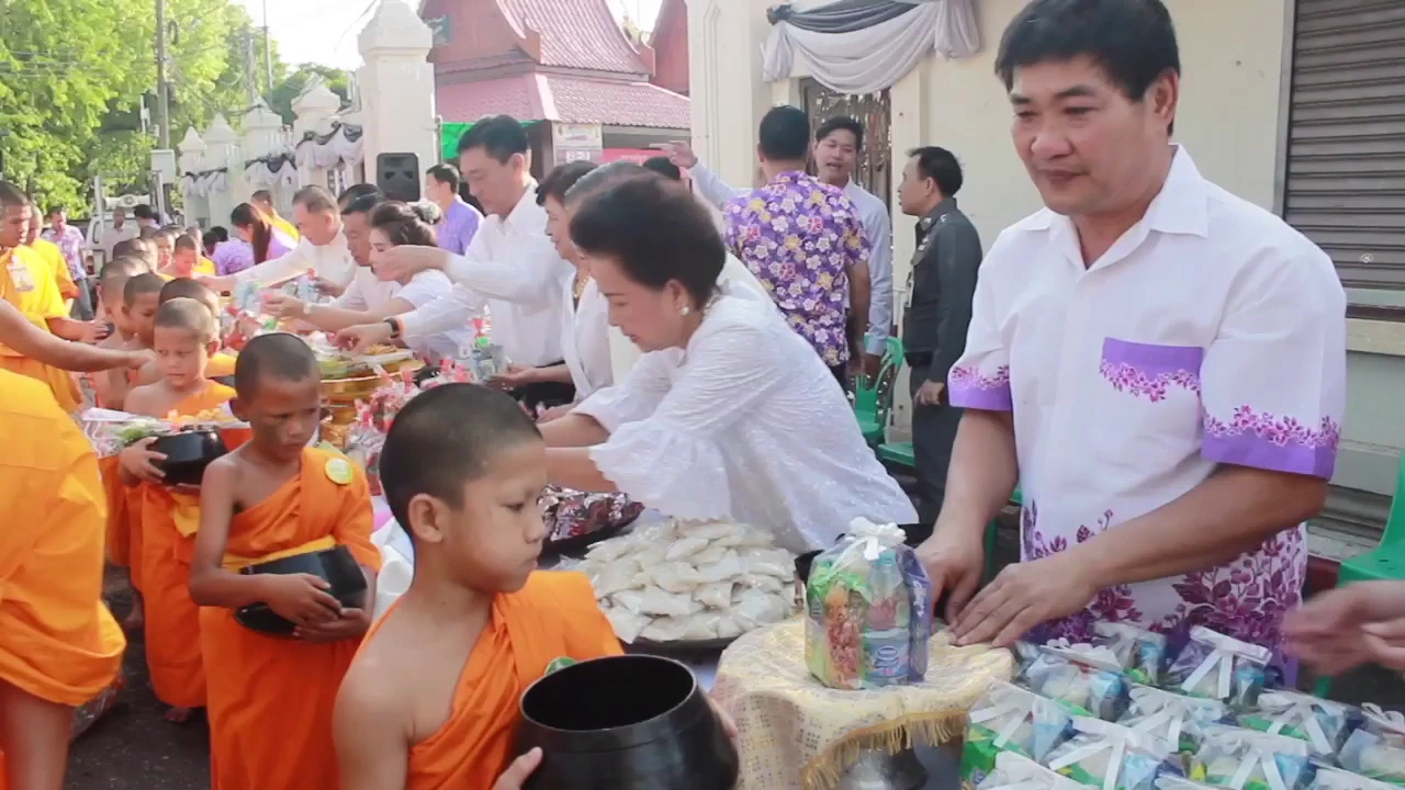 การทำบุญ ให้ได้บุญมหาศาล ถวาย 5 สิ่งจำเป็น สำหรับพระภิกษุ รู้แล้วอย่าเก็บไว้คนเดียว