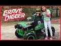 Monster Jam Grave Digger 24-Volt Battery Powered Ride-On Power Wheels