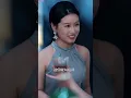 她獨自去醫院產檢，丈夫卻偷偷把他白月光接回家，一通電話逼她離婚騰位置！她苦笑簽下離婚協議，徹底退出他的生活，他卻產生強烈戒斷，腸子悔青！#drama #chinesedrama #短劇