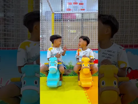 Funny baby twins sneezing🫨😂 #fyp #shorts #funny