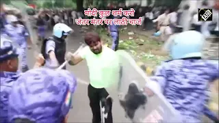 Delhi jantar mantar per live || सरकार ने करवाया लाठीचार्ज || युवा में गुस्सा #delhi #jantarmantar 