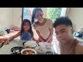 Mt breakfast with the family