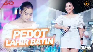 Download Dini Kurnia - Pedot Lahir Batin (Official Music Video) Sun Lan Riko Wes Adoh Pedot Lahir Batin MP3