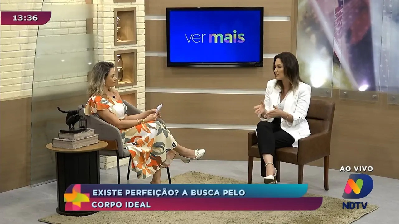 Especialista e mestre em harmonização orofacial fala sobre "busca do corpo perfeito"