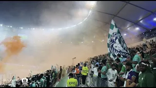 وأنا اللي حالف ما تخلى عنك أهلاوي وأنت للوطن أغلى سفير 