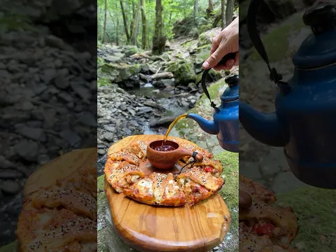 Tavuklu Çelenk Pizza 🍕 / Cooking a delicious chicken wreath pizza