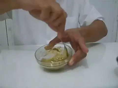 GLACE DOURADO GOLD CREAM