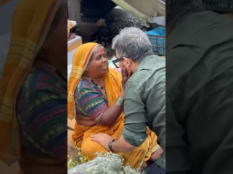 He Paid for Flowers... But Gave Her So Much More 💙🌸 | A Mother's Tears of Joy ❤️ #Shorts