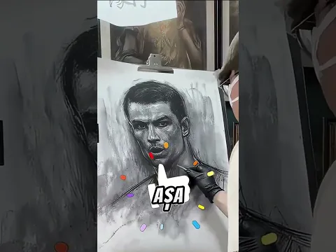 A Transformat Niște Linii Negre Aleatorii În Chipul Lui Ronaldo!