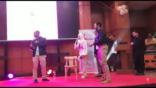 مثلت مع محمود كنافة مشهد من مسلسل بالطو   فلوس تلفون سجاير كلوبترا بكسويت اندومي        بالطو دندنها