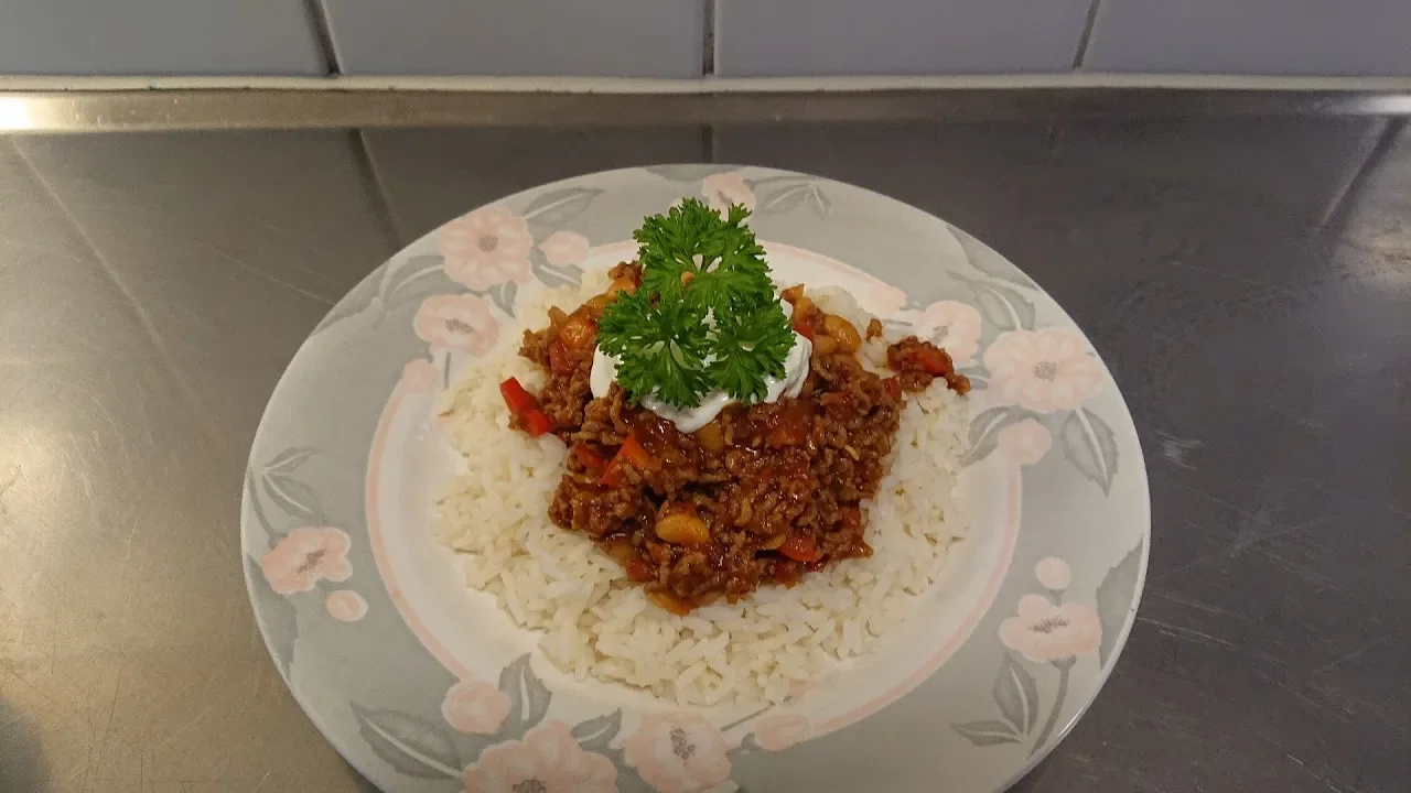 HOW TO MAKE CHILLI CON CARNE | Pinoy Recipe | Panlasang Filipino