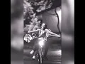Nazan Öncel/Aşık Değilim Olabilirim
