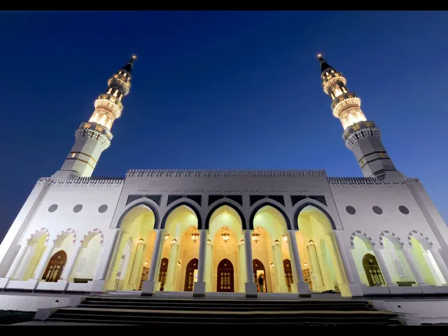 ⁣يرفع أذان الفجر الحاج حسن القلاف / جامع جاسم الوزان / الاثنين ٢٥/ ٤ / ٢٠٢٢