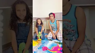 لما اخوك الصغير يجيب بنت البيت القيصر 