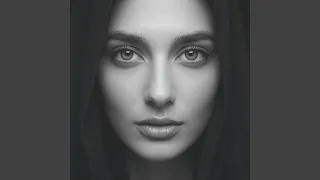 بعيش على وعدك دندنها
