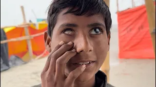 प्रयागराज कुंभ में सूरदास बच्चे को धर पकड़ा? 
