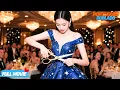 Download Lagu [Dublado PT]Garota pobre humilhada na festa pelo vestido, corta e surpreende todos, vira destaque