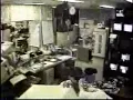 阪神淡路大震災発生の瞬間（あわやキャビネットに押し潰されそう）