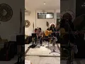 Download Lagu Raim Laode - Komang (Live Cafe) | Ale sampurna ft AL entertainment at Seatap coffee cibubur