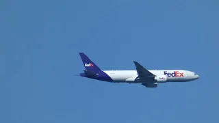 Fedex Landing at Cologne Airport