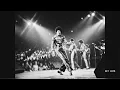 Michael Jackson Age 17 Ankle TWISTED Mid Performance - 20,000 People Had NO IDEA What Happened Next