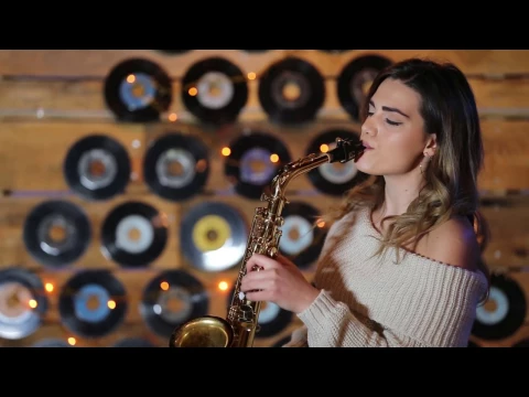 Download MP3 Elvis Presley - Can't Help Falling In Love With You (Saxophone Cover by Alexandra)