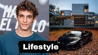 Miguel Herran Money Heist Lifestyle 2022 NetWorth Age Income Height Biography