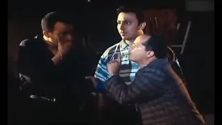 متامنش لحرمة في الدنيا دي كلاتها غير أمك ولو ابوك طلقها متامنلهاش يا علي   محمد هنيدي دندنها