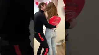 أجمل فيديو للعشاق حب حضن جاهز للتصميم حالات واتس اب 