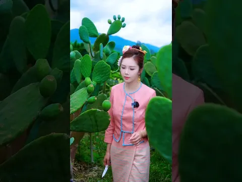 Does this make you curious to eat it? 🍓🍌#shorts #fruit #nature