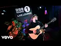 Lagu Lewis Capaldi - Still Into You (Paramore cover) in the Live Lounge