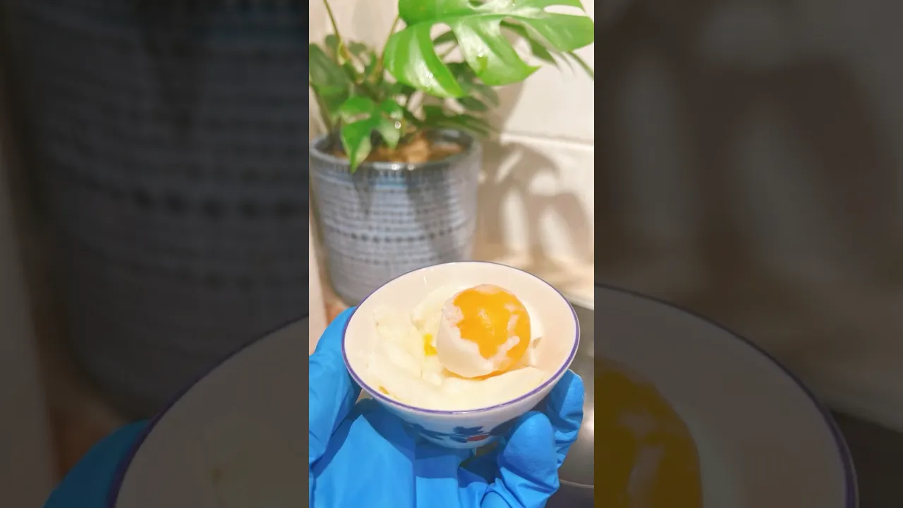 卵の殻を簡単に剥がすライフハック #lifehacks #cooking #料理