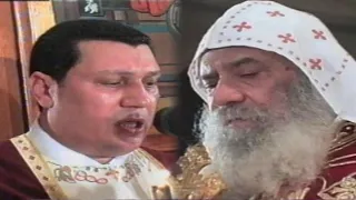 انجيل قداس عيد القيامة المجيد 2002 لقداسة البابا شنودة الثالث والمعلم ابراهيم عياد 