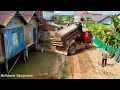 Lagu Full 100% Video of pouring soil to remove water stuck to a 3 x6 Meter House