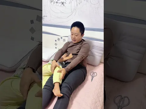 趁孩子睡着出去吃个烧烤#爸爸带娃 #家有萌宝 #搞笑